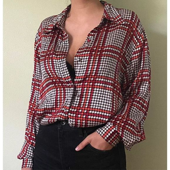 Diane Von Furstenberg Silk Vintage Red Black and White Windowpane Blouse Size Sm - Picture 1 of 8